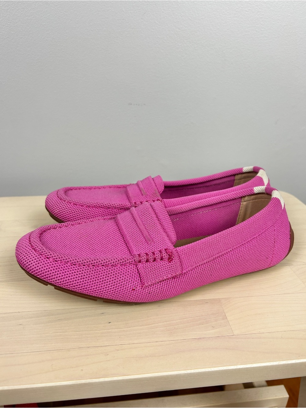 Knit Loafers Hot Pink Sz 6.5/37 Bold Statement Comfort Casual Office Career